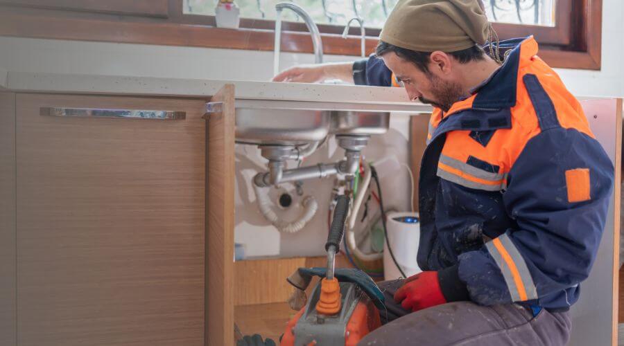 Local water heater installation in Crump, TN